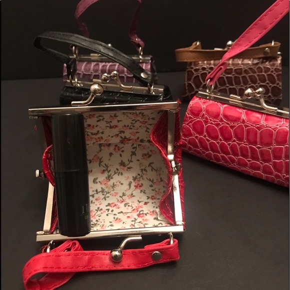 Croco Design Mini Clutch Purse (5) - Picture 2 of 8